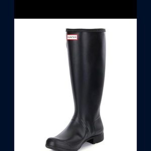 Brand new Hunter Rain Boots- Still in the box